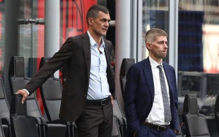 الصورة: مانشستر يونايتد يخطف مالديني من اتحاد جدة