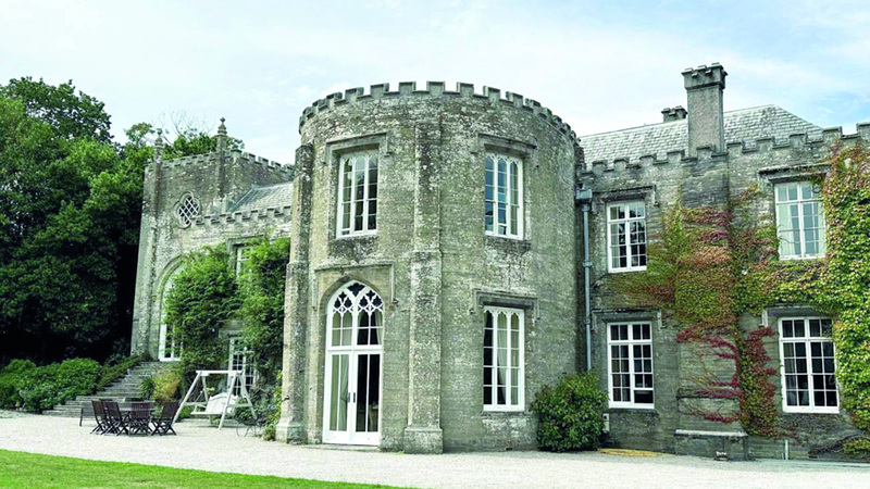 46 غرفة نوم يضمها القصر، الذي يعود إلى العائلة النبيلة بريدو.