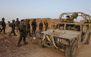 الصورة: ما علاقة كوريا الشمالية بإغلاق إذاعة الجيش الإسرائيلي؟