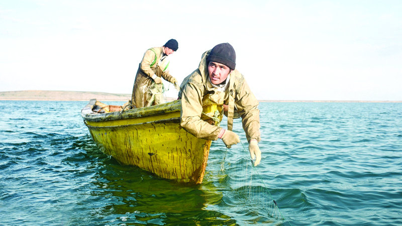 بحر آرال كان يدر كميات وفيرة من الأسماك في الماضي. أرشيفية