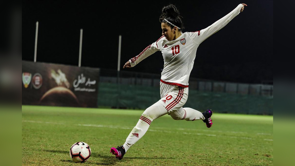 نوف العنزي ترغب في تحقيق قيادة المنتخب الوطني لإنجازات مهمة. من المصدر