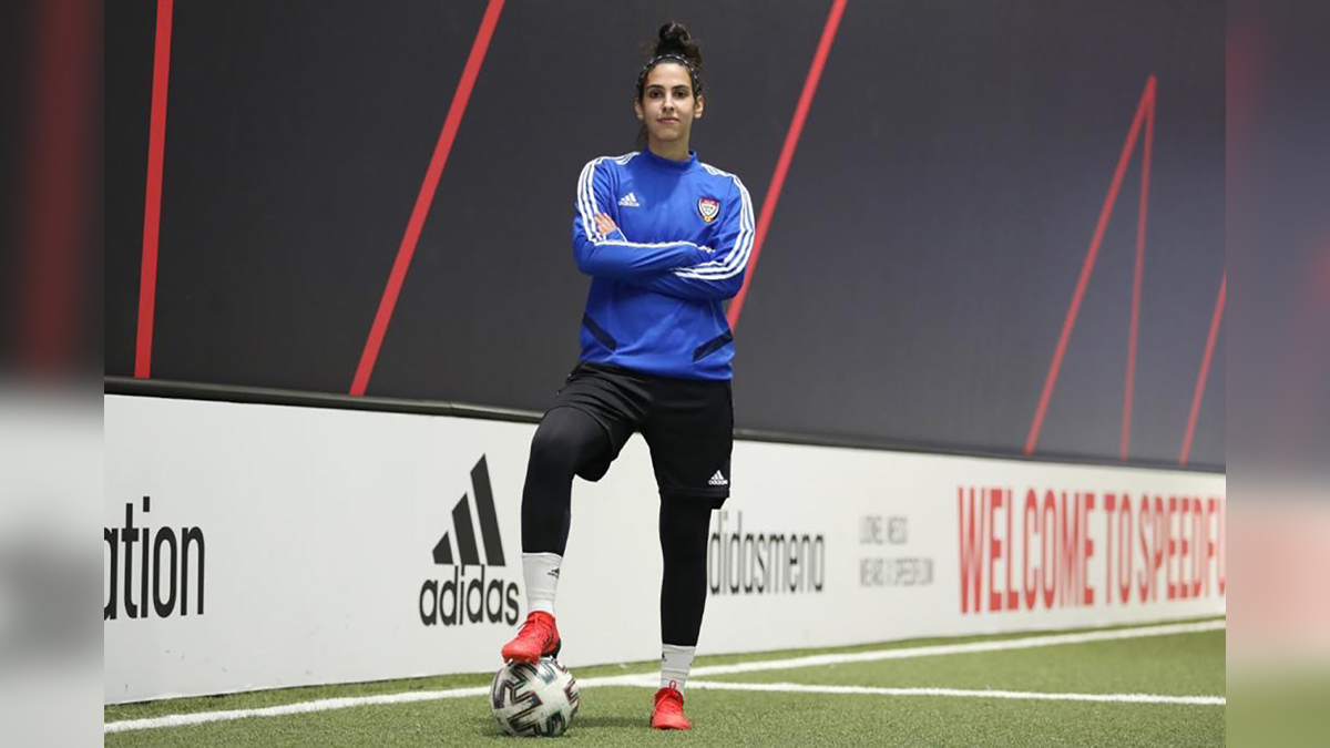 نجمة المنتخب الوطني نوف العنزي. من المصدر