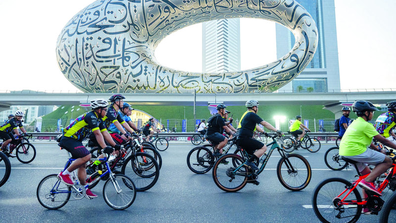 مشاركة قياسية شهدتها النسخة الماضية من «تحدي الدراجات» ويعد  بين الفعاليات المميزة لـ«تحدي دبي للياقة». من المصدر