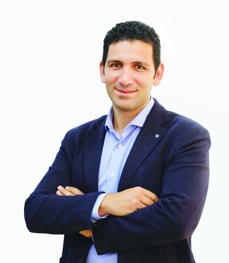 مأمون حميدان: الإمارات تتيح للسياح فرصة استكشاف وجهات سياحية بحرية وصحراوية وجبلية في آنٍ معاً.