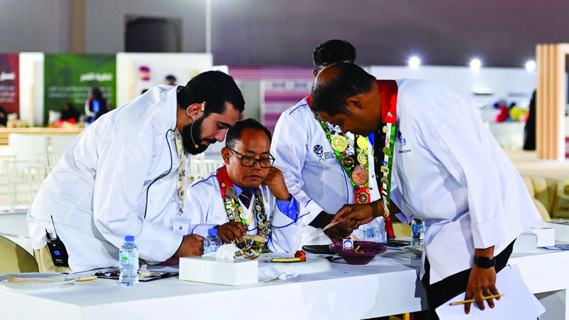 مسابقات الوثبة تستقطب طهاة عالميين لإعداد أطباق صحية. من المصدر