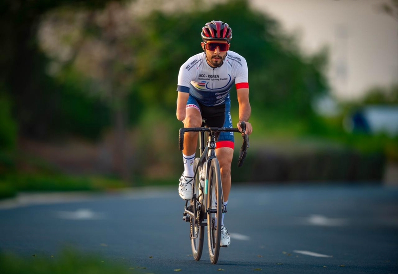 Ahmed AlBadwawi conquers life “with one hand” Pledge Times