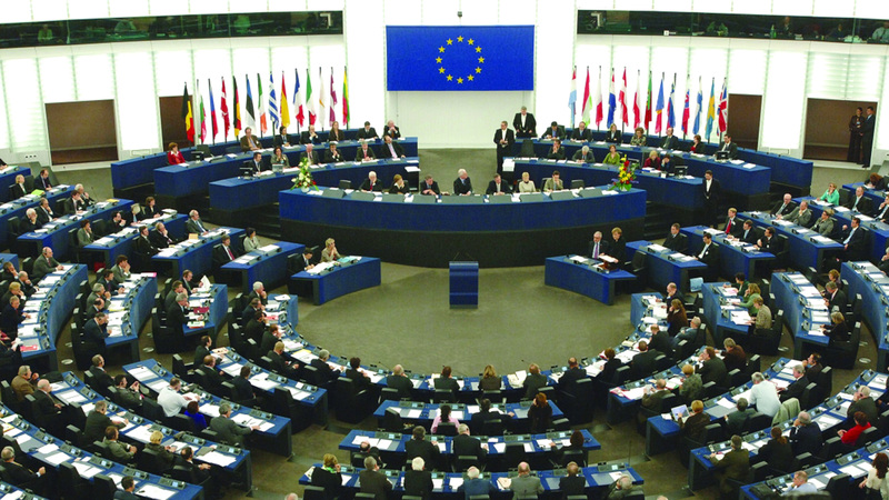 الخطوط الصارمة لم تعد موجودة خلال الترشح لانتخابات البرلمان الأوروبي. أرشيفية