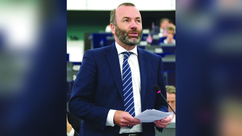 مانفريد ويبر قام بمحاولة فاشلة مع أحزاب أوروبية لإلغاء قانون بيئي يثقل كاهل المزارعين. أرشيفية