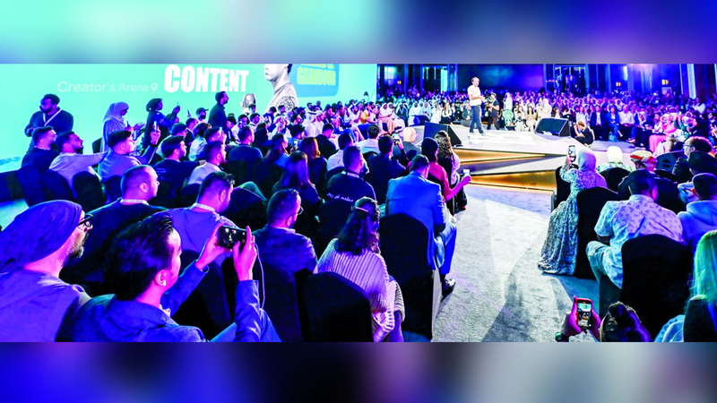 قمة المليار متابع تشهد مشاركة كبيرة من نخبة المؤثرين حول العالم. تصوير: باتريك كاستيلو