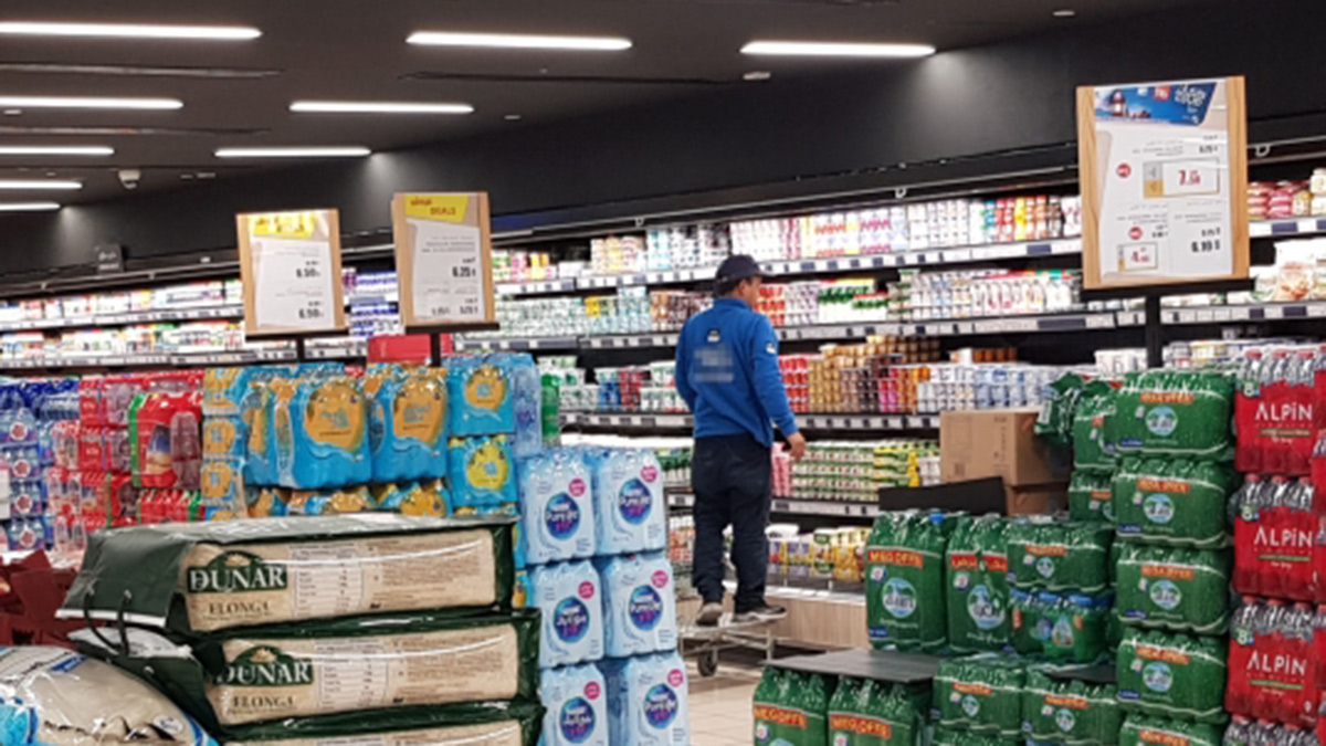 منافذ بيع تنصح بمراجعة الفواتير وتقديم شكوى في حال الخطأ. الإمارات اليوم