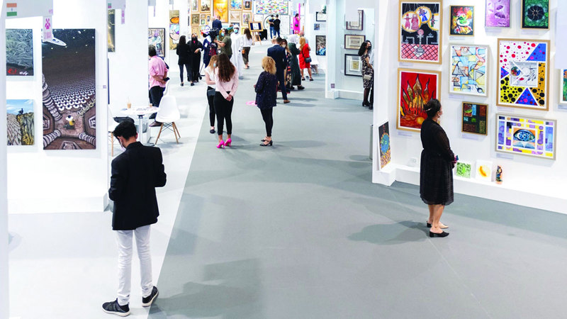 معرض «آرت دبي» سيقدم لزواره فرصة مشاهدة الفنون المعاصرة والحديثة من أنحاء العالم. أرشيفية