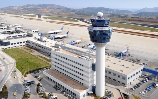 الصورة: اليونان تستعد لبيع 30% من مطار أثينا الدولي
