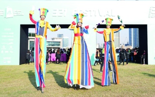 الصورة: «تقويم دبي».. 17 موعداً مع السعادة