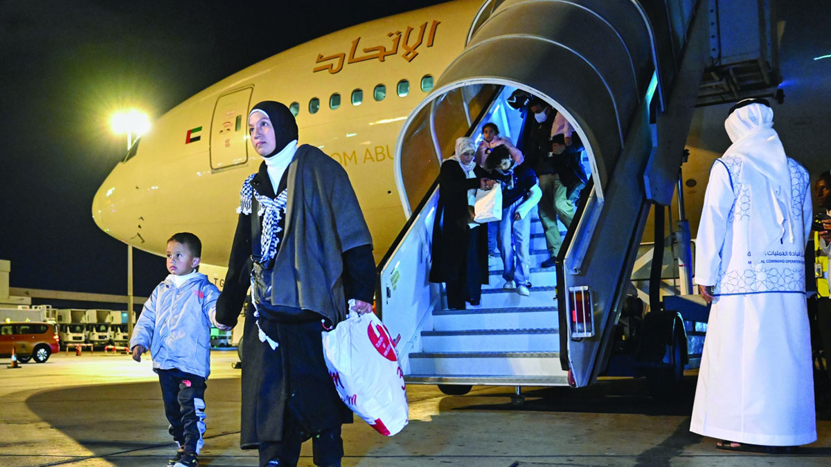 86 من المحتاجين للرعاية الطبية ومرافقيهم وصولوا إلى مطار أبوظبي بطائرة من مطار العريش. من المصدر