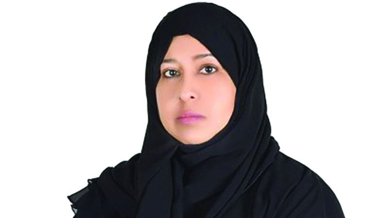 موزة مسعود: آباء الطلبة الذين يتجاهلون الإجراءات التقليدية عند تعرض أبنائهم للعنف ويبادرون إلى تهديد خصومهم يتحولون من أصحاب حق إلى متهمين.