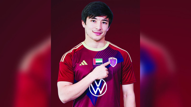 لاعب الوحدة الجديد إيركينوف. من المصدر