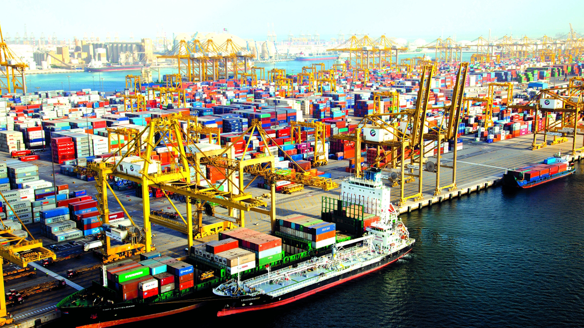 &laquo;جمارك دبي&raquo;: الإمارة أثبتت قدرتها الفائقة في دعم مرونة سلاسل الإمداد العالمية وقيادة التعافي في القطاع التجاري. أرشيفية