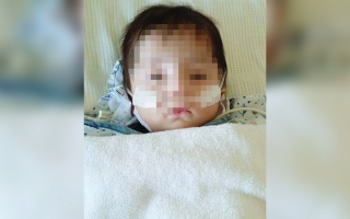 الصورة: الرضيع «محمد خان» يحتاج إلى علاج بـ 19.5 ألف درهم
