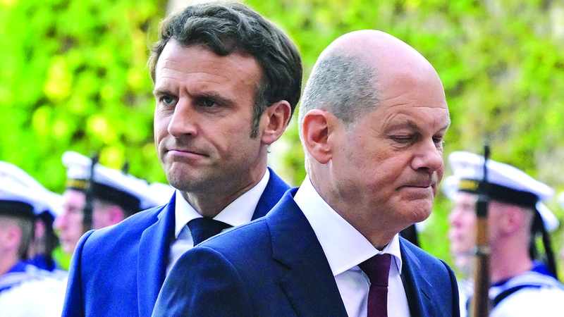 العلاقة بين ماكرون وشولتز وصلت إلى الحضيض. من المصدر