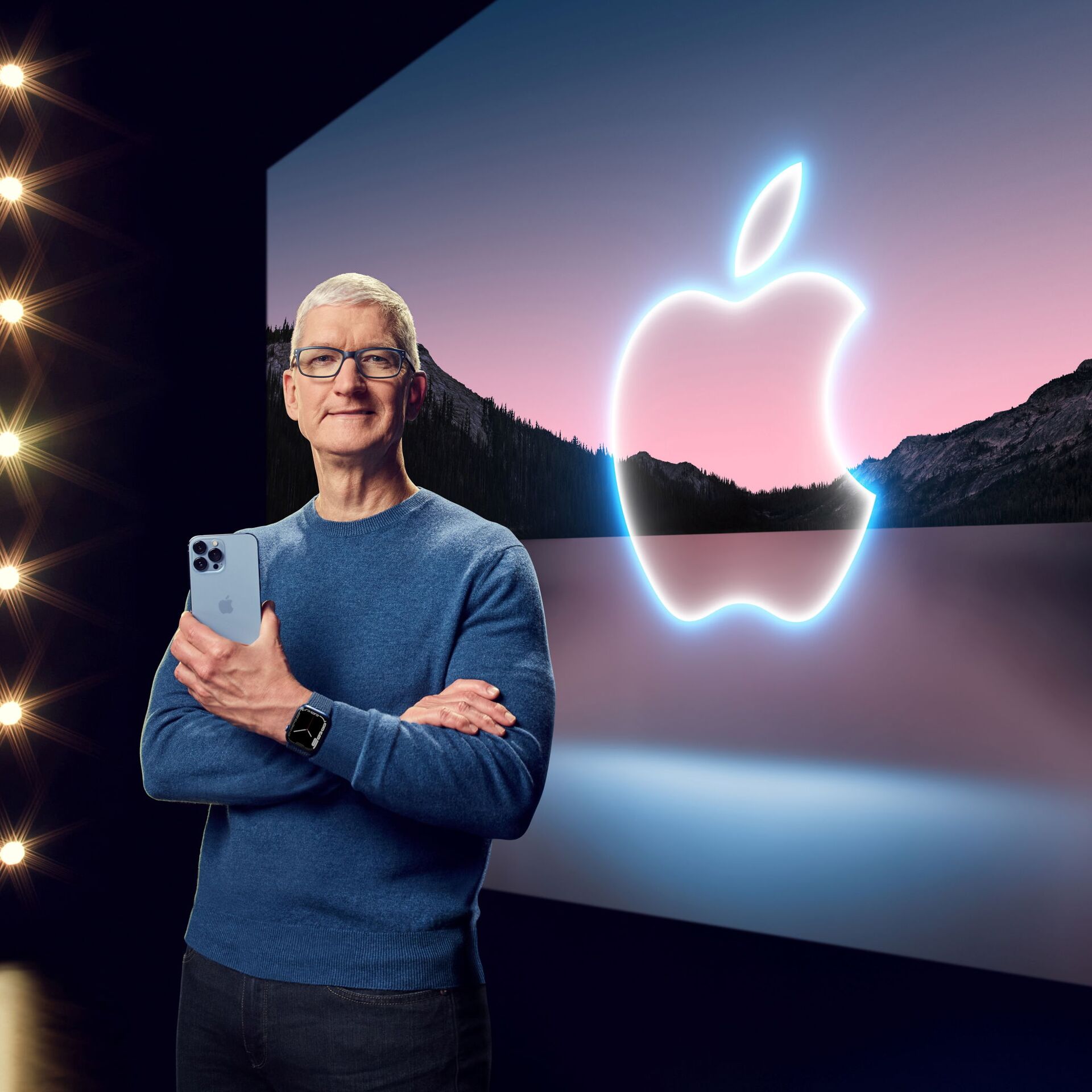 أخيراً .. آبل تسمح لمستخدمي الآيفون بتحميل التطبيقات من خارج "آب ستور"