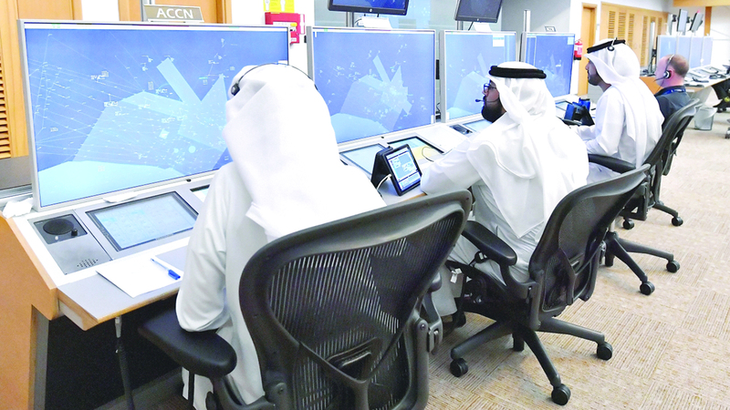 55% نسبة التوطين في المراقبة الجوية والوظائف الفنية والتخصصية لدى «الطيران المدني». تصوير: نجيب محمد    