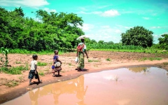 الصورة: موجة الحر تؤثر في حياة ملايين الأشخاص  بغرب إفريقيا