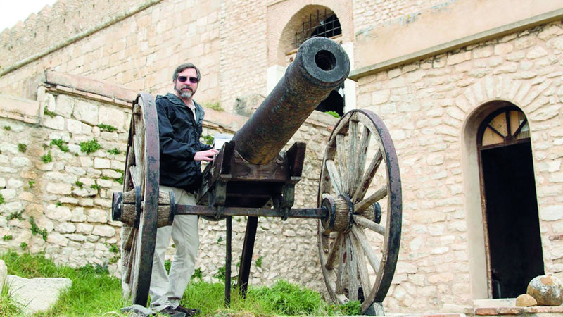 مدافع الإفطار تنتشر  في غالبية المدن التونسية خصوصاً العتيقة منها. رويترز