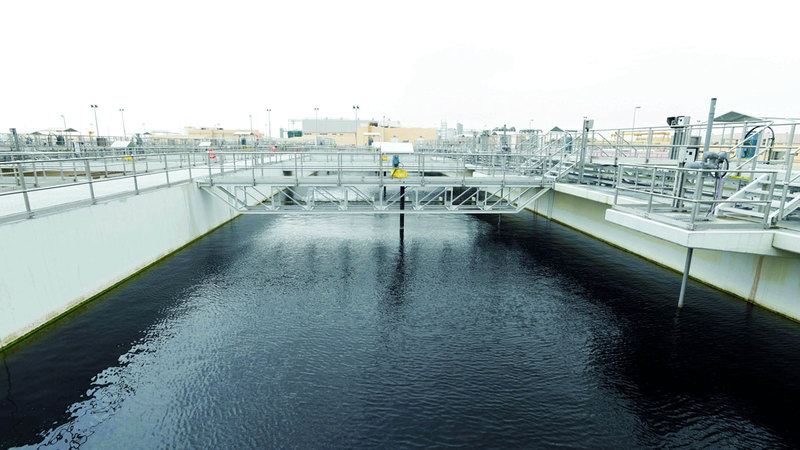 الدولة تتبنى حلولاً تقنية متطورة للاستفادة من المياه  العادمة. أرشيفية