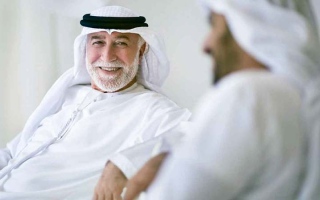 الصورة: «كبار المواطنين» الأكثر سعادة في الإمارات
