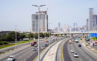 الصورة: «طرق دبي» تنجز توسعة شارع راس الخور من تقاطع بوكدره