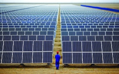 الصورة: الصين تسعى للتفوق في أسواق الطاقة النظيفة مع تصاعد التنافس التجاري دولياً