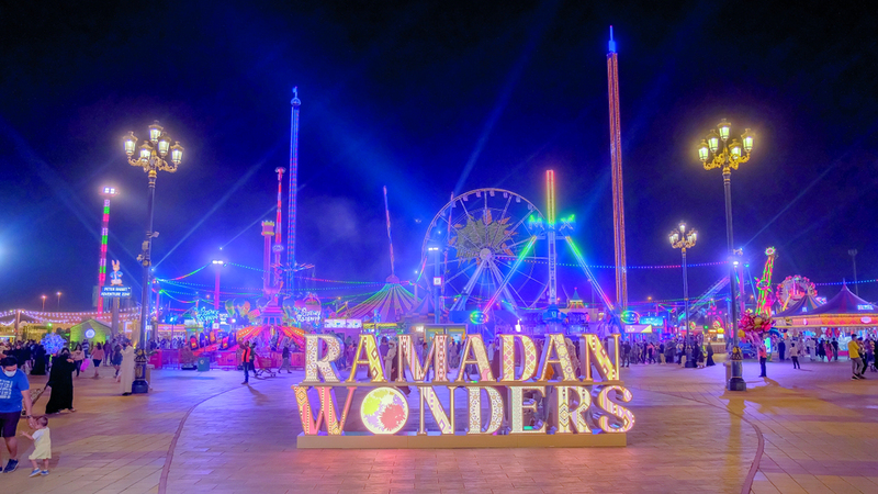القرية العالمية تتيح لزوارها قضاء أمسيات رمضانية مميزة. من المصدر
