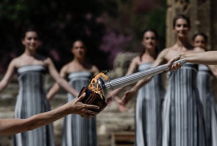 ووفق بيان سابق للجنة المنظمة للألعاب الأولمبية باريس 2024، فإن الشعلة ستسافر إلى ستراسبورغ ورانس وليل، قبل العودة إلى باريس يومي 14 و 15 يوليو.