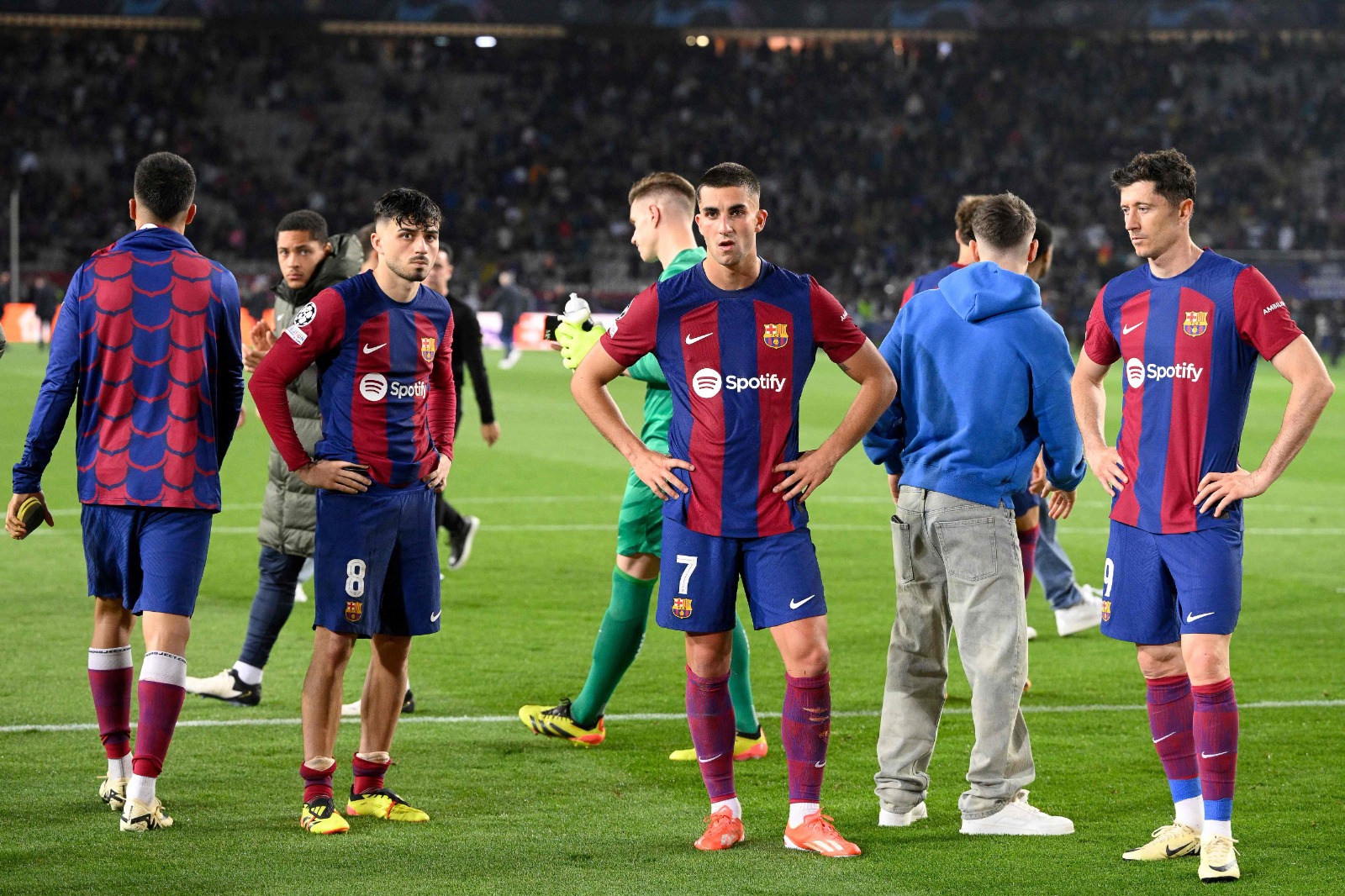 صورة برشلونة يتعرض لصدمة جديدة بعد وداع دوري أبطال أوروبا