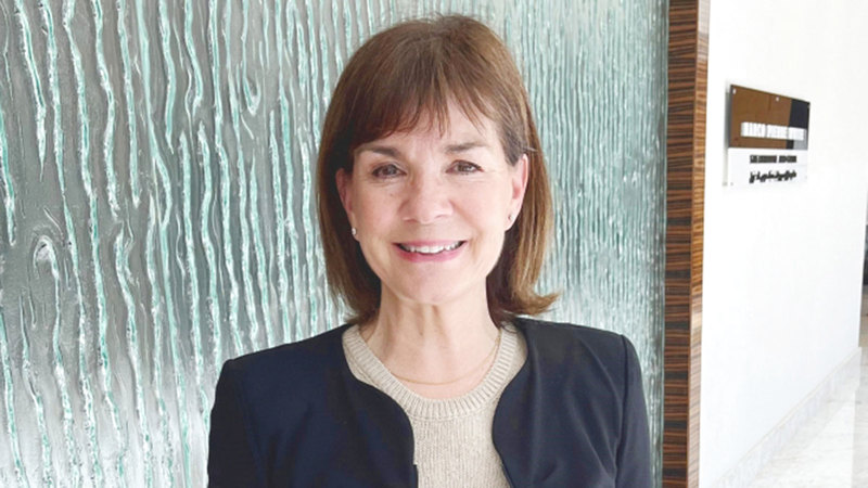 جوليا سيمبسون: حجم إنفاق الزوار الدوليين والمحليين في الإمارات، للعام الجاري، سيبلغ 250 مليار درهم.