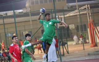 "أبيض اليد" يدشن دورة الألعاب الخليجية للشباب بلقاء عمان
