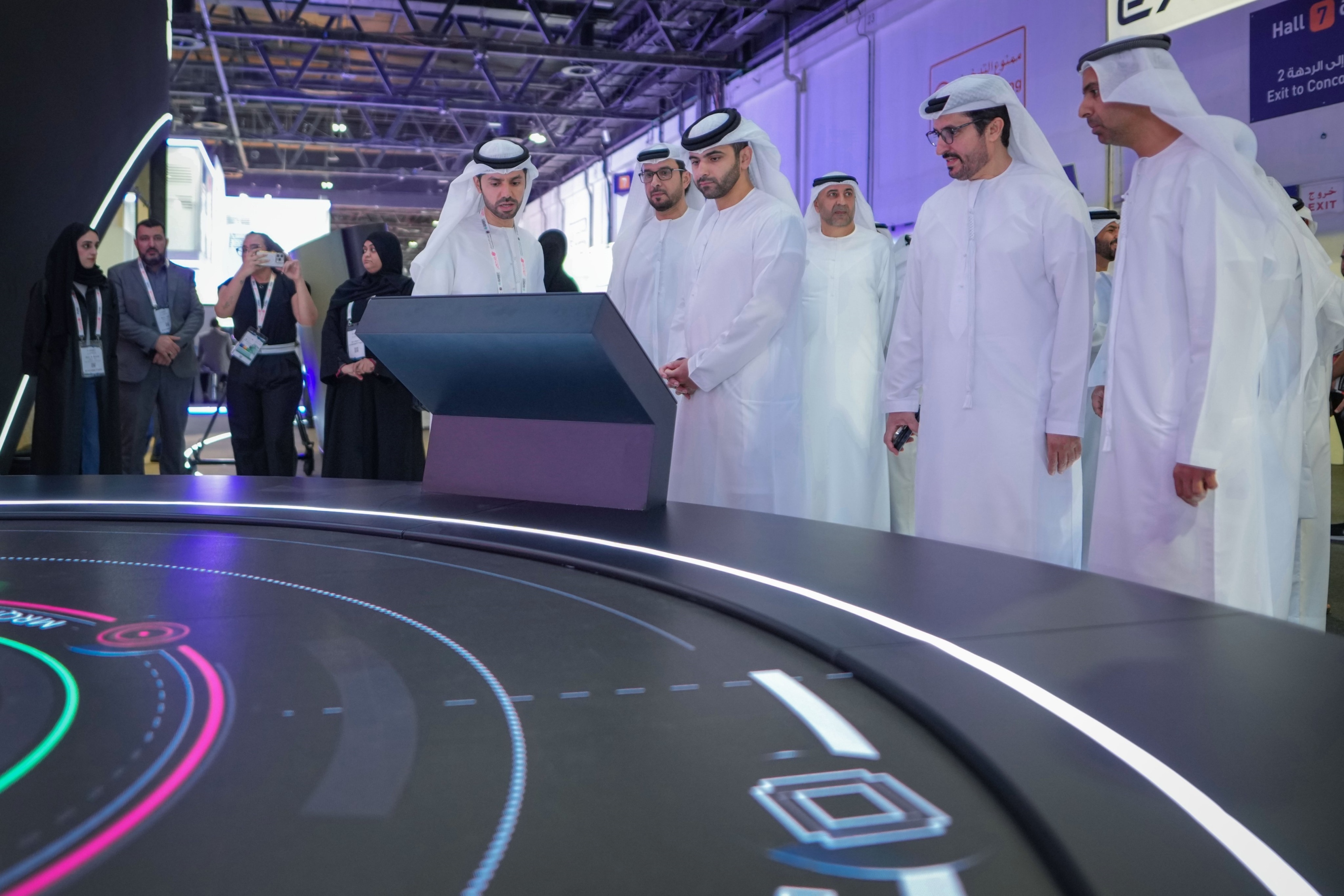 منصور بن محمد يفتتح معرض ومؤتمر الخليج العالمي لأمن المعلومات 2024