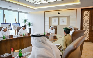 اللجنة العليا لإدارة الطوارئ والكوارث في دبي تستعرض خطة متكاملة للتعامل مع التأثيرات المحتملة للتقلبات الجوية في الإمارة