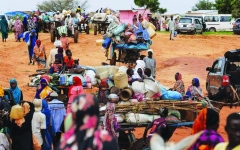 الصورة: "الصليب الأحمر الدولي" يعلن مقتل اثنين من سائقيه وإصابة ثلاثة من موظفيه في السودان