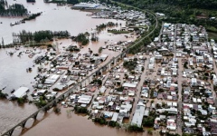 الصورة: مقتل 31 وفقدان أكثر من 70 جراء أمطار غزيرة  جنوب البرازيل