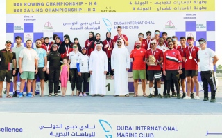 الصورة: الحمرية بطل سباق دبي للتجديف
