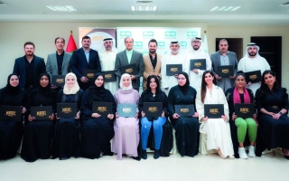 الصورة: «دبي الخيرية» تدرّب موظفيها على «بروتوكول المناسبات الرسمية»