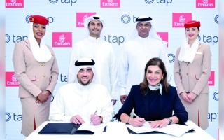 «طيران الإمارات» تعقد اتفاقات مع مقدمي حلول التكنولوجيا