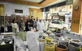 الصورة: "دبي لحماية المستهلك" تنفذ جولات رقابية مكثفة على الأسواق خلال الربع الأول