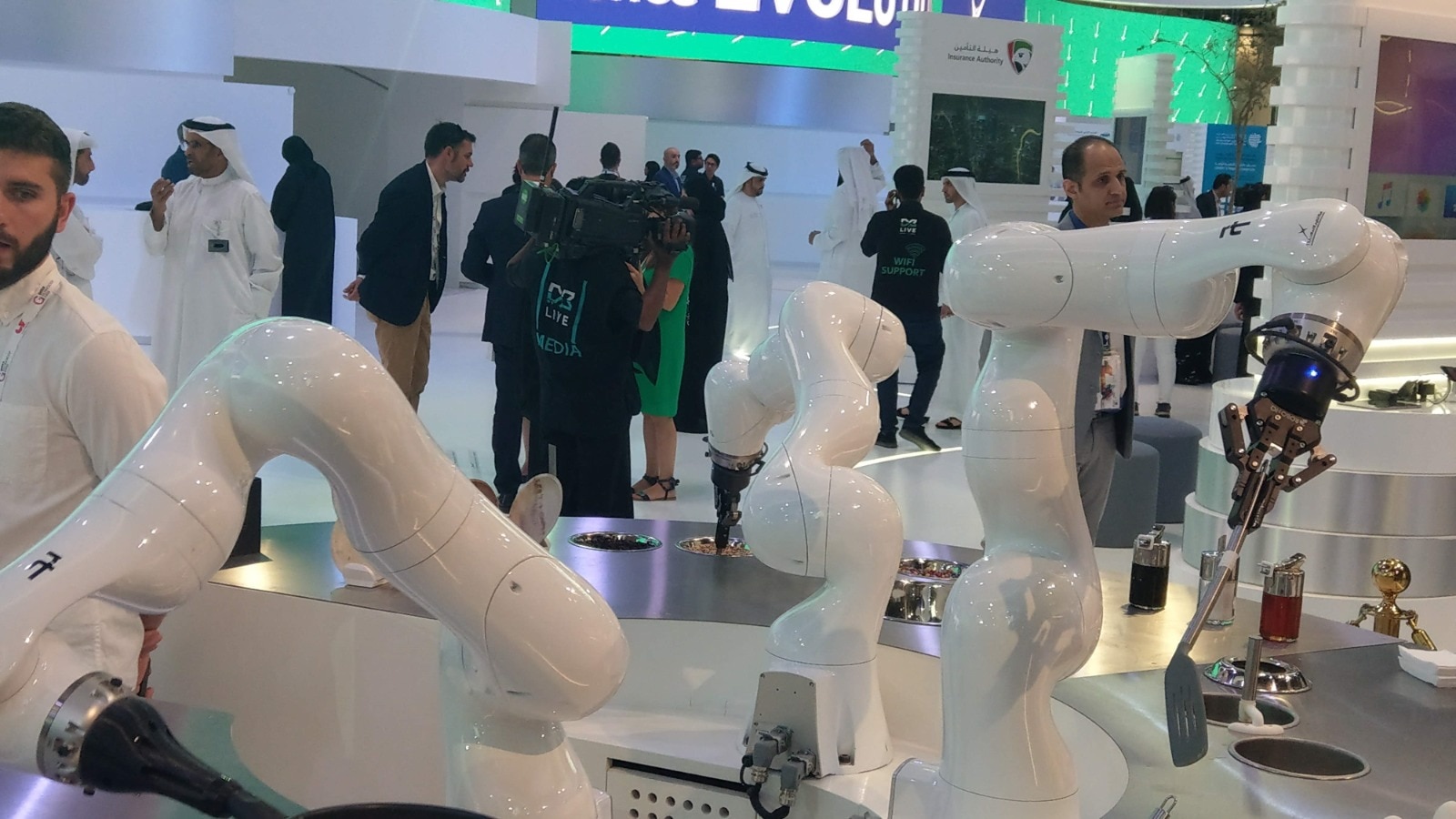 8 مليارات درهم حجم سوق الروبوتات في الإمارات