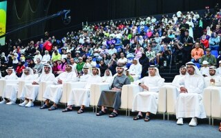 منصور بن محمد يشهد اختتام بطولة الألعاب المدرسية على مستوى الدولة