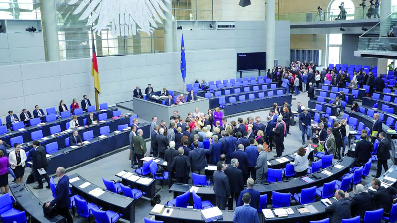 تحقيق برلماني أفاد بوقوع نحو 3000 هجوم على أعضاء البرلمان والأحزاب العام الماضي. أرشيفية 