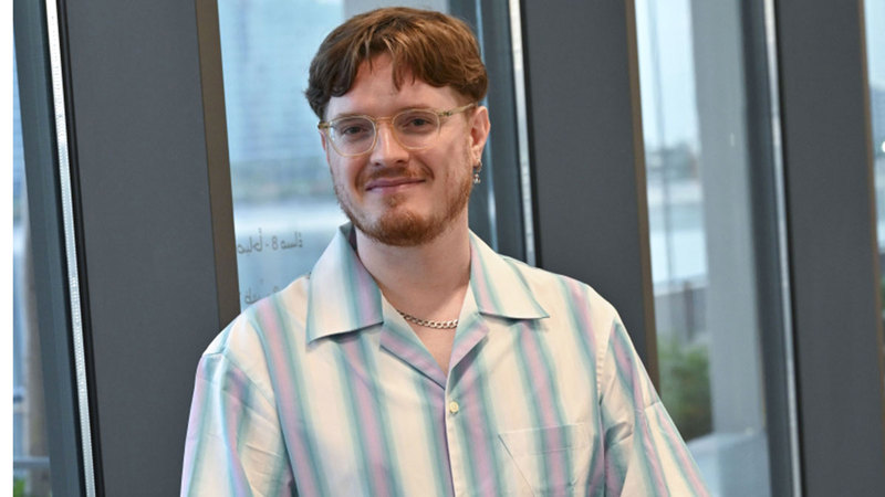 لوكاس مورين: اعتمدت على الأعمال التي تحمل مفاهيم التجارة والطبيعة عبر مراحل تاريخية، خصوصاً في البحر الأحمر والخليج.