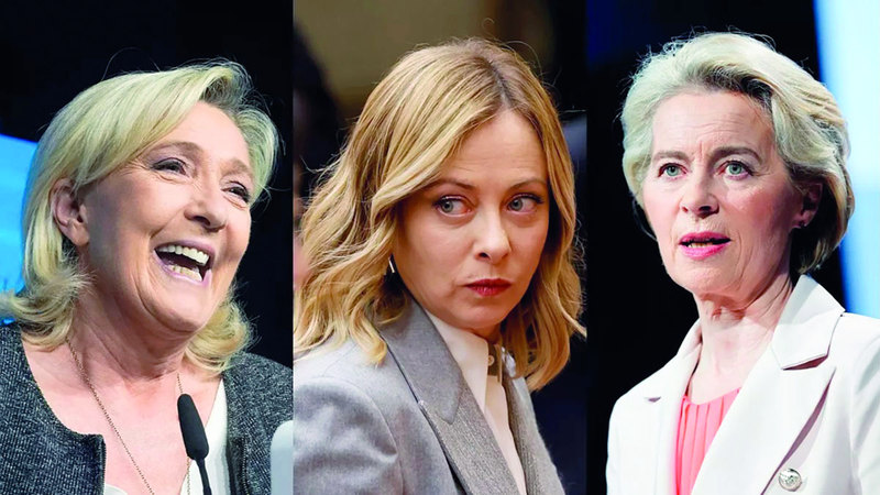 ميلوني (وسط) تتودد لها أورسولا فون دير لاين (يمين) ومارين لوبان. أرشيفية