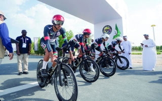 الصورة: الدرّاجات الإماراتية تبحث عن ميدالية على «طريق آسيا»